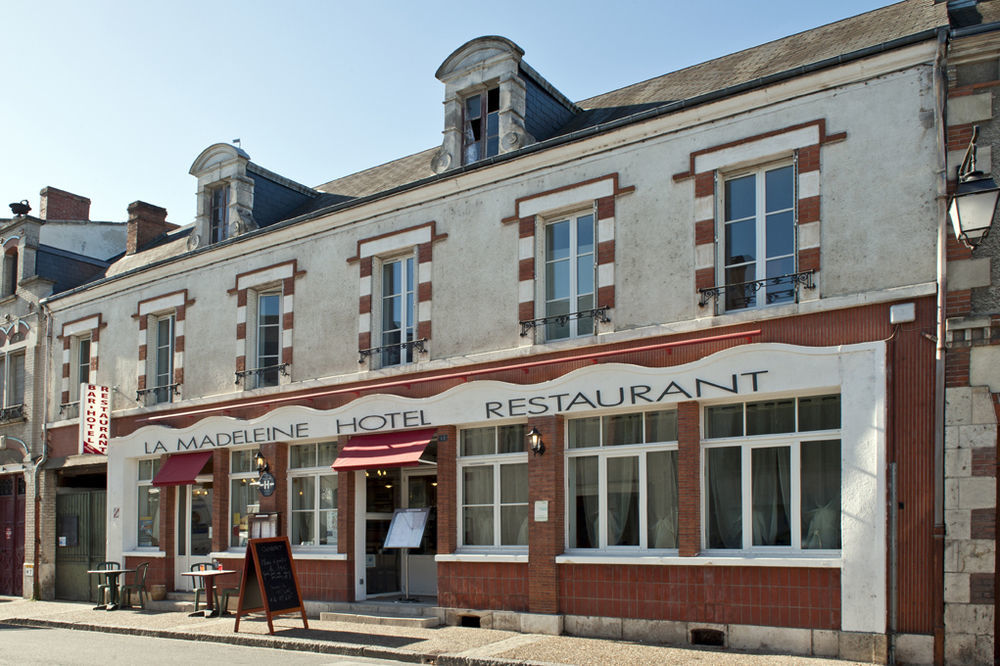 ホテル La Madeleine Saint-Benoît-sur-Loire エクステリア 写真